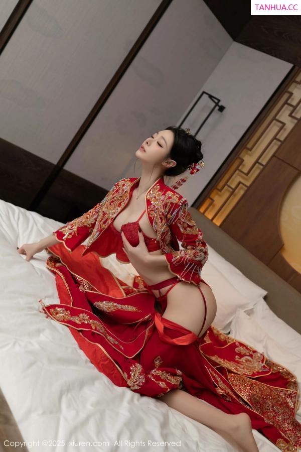 逗逗DouDou  [XiuRen]高清写真图 2025.03.21 No.10055 小逗逗 马来西亚旅拍第32张图片